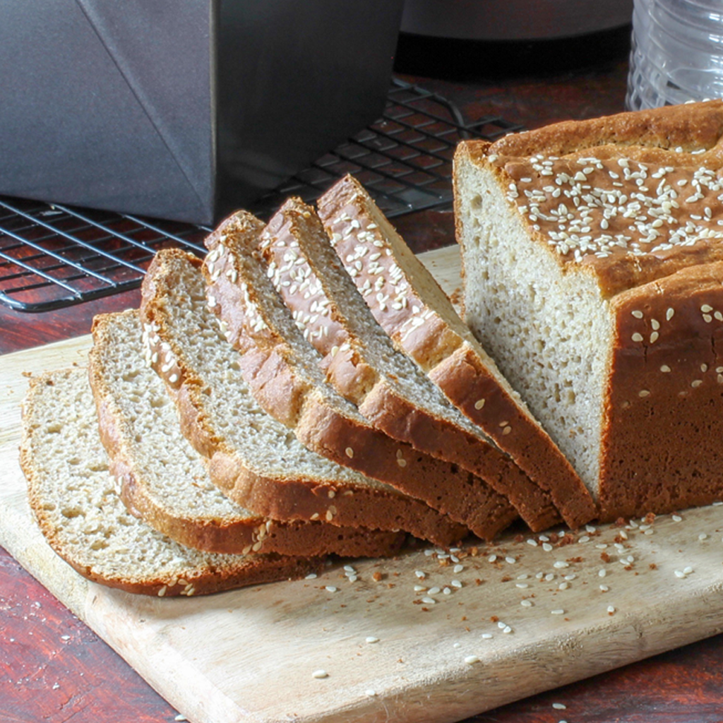 Gluten free sandwich bread made in a blender